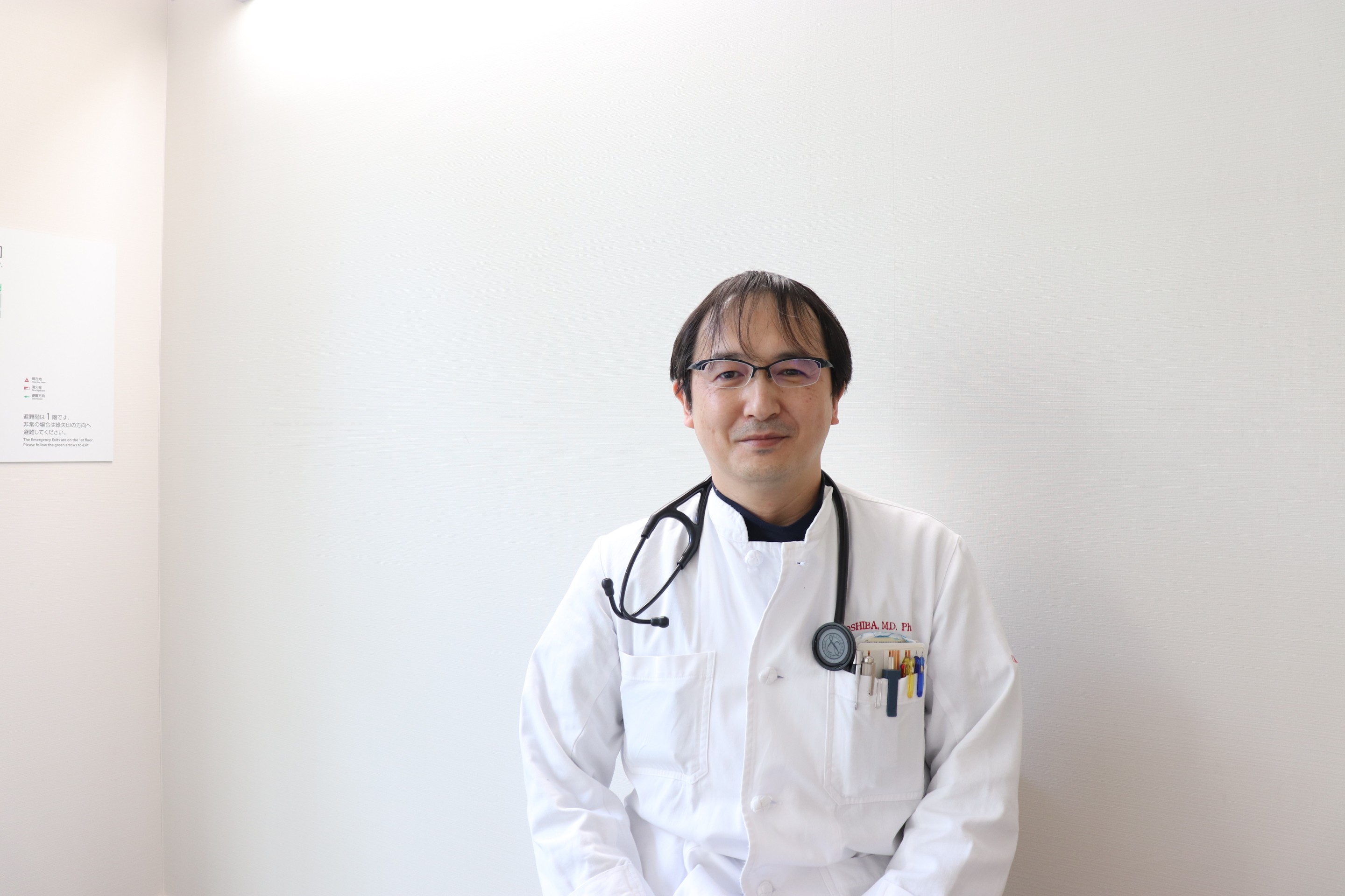 干場　泰成 写真